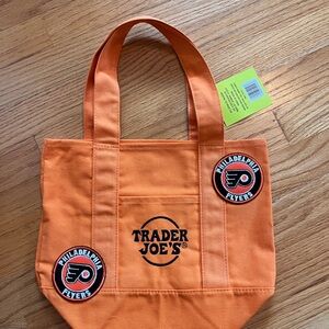 NWT Custom Philadelphia Flyers Trader Joe’s Mini Tote Bag Orange Patch Hockey